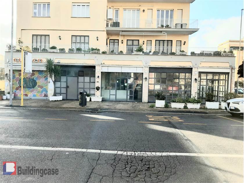 Viale Della Pineta Di Ostia Building Case | OSTIA - VIALE DELLA PINETA DI OSTIA